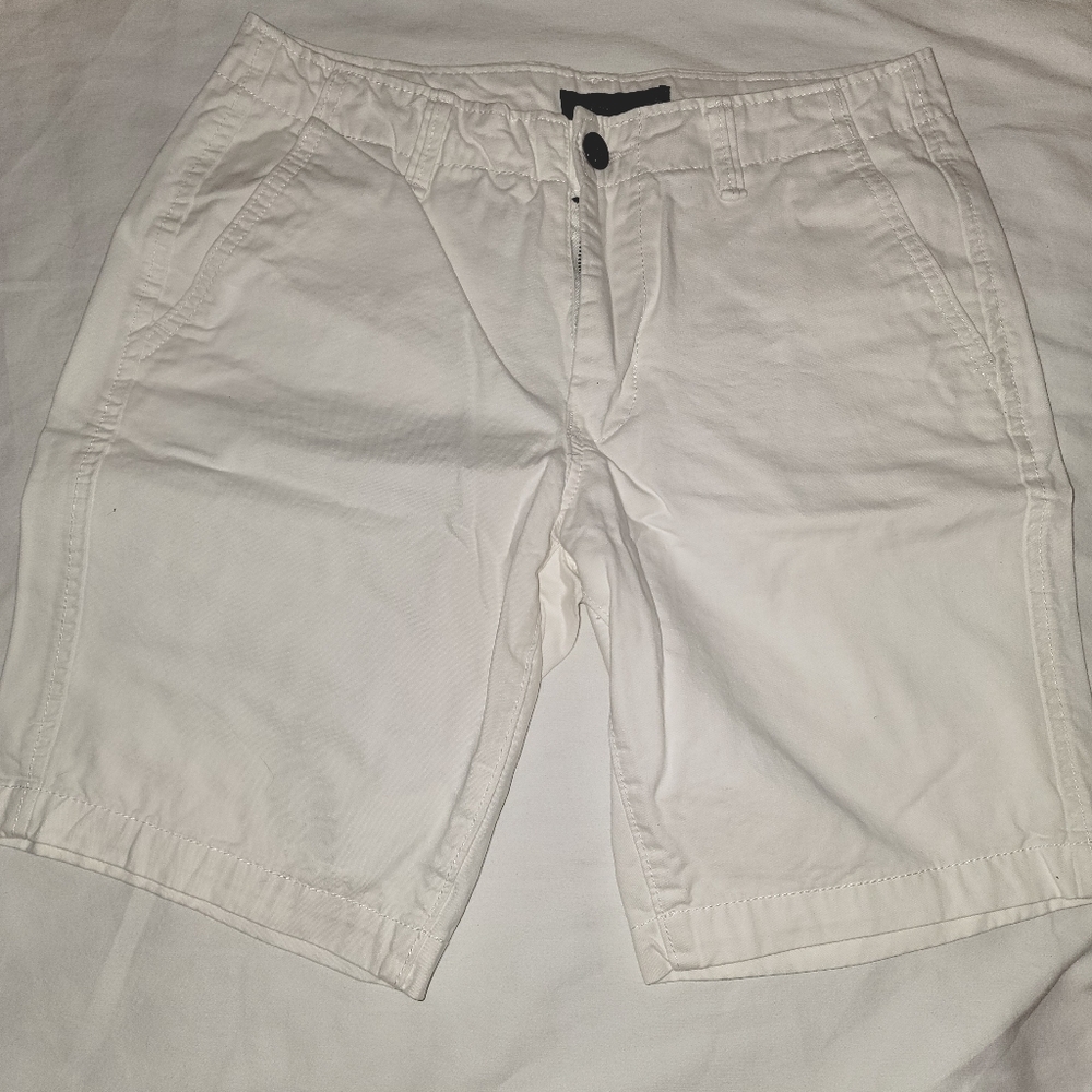 Men's shorts size 27